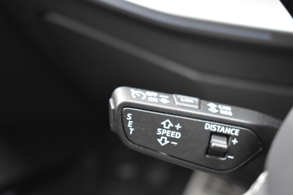 Audi A3 Sportback 35 TFSI 3X S-Line Pano Keyless Sonos Camera