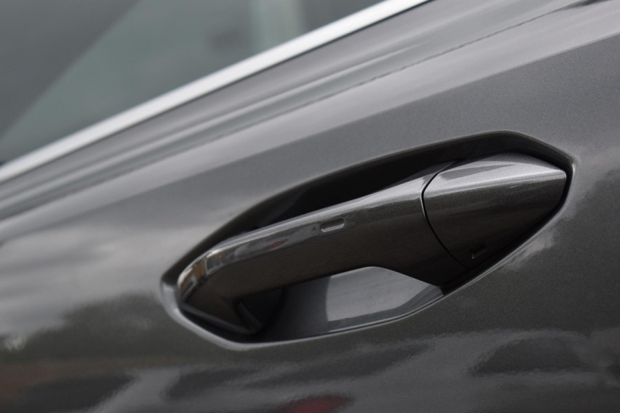 Audi A3 Sportback 35 TFSI 3X S-Line Pano Keyless Sonos Camera