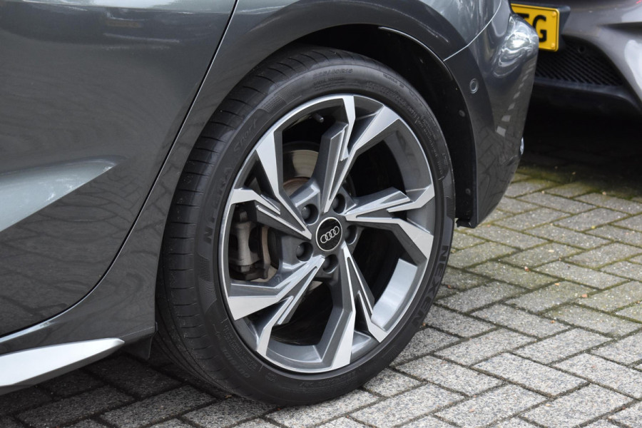 Audi A3 Sportback 35 TFSI 3X S-Line Pano Keyless Sonos Camera