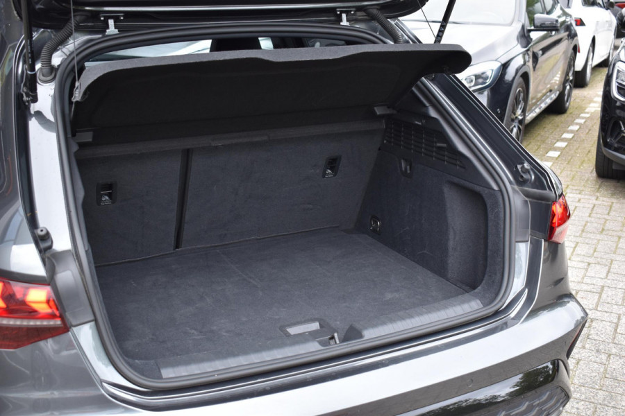 Audi A3 Sportback 35 TFSI 3X S-Line Pano Keyless Sonos Camera