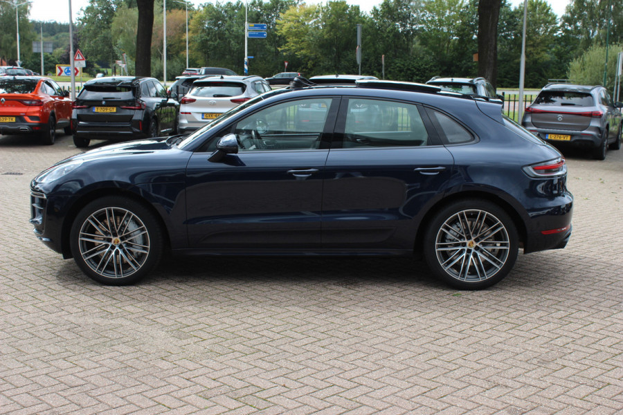 Porsche Macan 2.9 Turbo / Panoramadak / 360Camera / Standkachel / Luchtvering / Adaptieve Stoelen / Keyless / 21'' / Matrix LED / Bose / Sportdesign / Ventilatie+Verwarming / Dodehoek / DAB / ACC