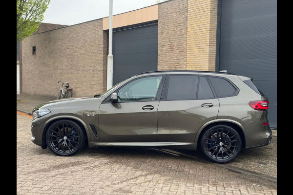 BMW X5 XDrive45e M Pakket | B&W | Laser | Pano | HUD | 360 | DriveAssist | Individuel 50Jahre Edition | Manhattan|