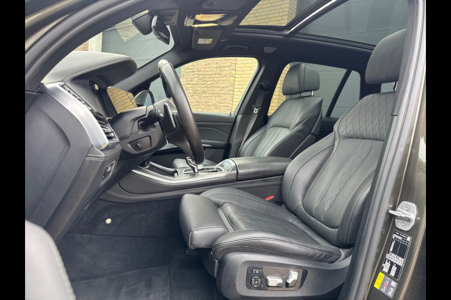 BMW X5 XDrive45e M Pakket | B&W | Laser | Pano | HUD | 360 | DriveAssist | Individuel 50Jahre Edition | Manhattan|