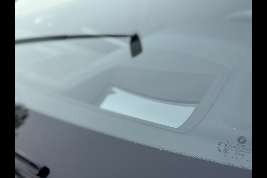 BMW X5 XDrive45e M Pakket | B&W | Laser | Pano | HUD | 360 | DriveAssist | Individuel 50Jahre Edition | Manhattan|