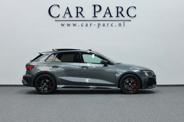 Audi RS3 Sportback 2.5 TFSI quattro 400+PK MATRIX-LED/VIRTUAL/B&O/SFEER/LEDER+S.VERWARMING/19"LMV/CAM/PDC/ACC/12 MND GARANTIE!!