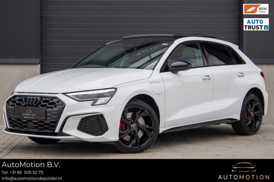 Audi A3 Sportback 45 TFSIe S line Competition PANO MAXTON MATRIX CAMERA KEYLESS