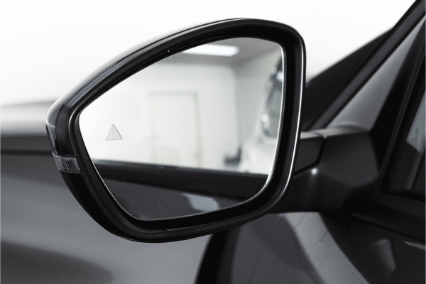 Citroën C3 Aircross 1.2 Hybrid 145PK Max 7p. | Dig. Cockpit | Cruise | PDC | Camera | NAV + App. Connect | ECC | LM 17" | 8645