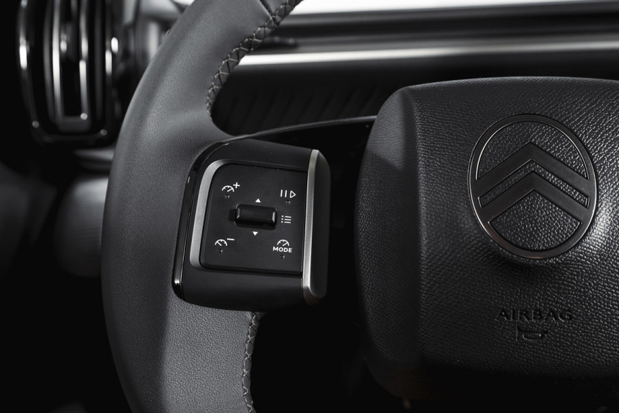 Citroën C3 Aircross 1.2 Hybrid 145PK Max 7p. | Dig. Cockpit | Cruise | PDC | Camera | NAV + App. Connect | ECC | LM 17" | 8645