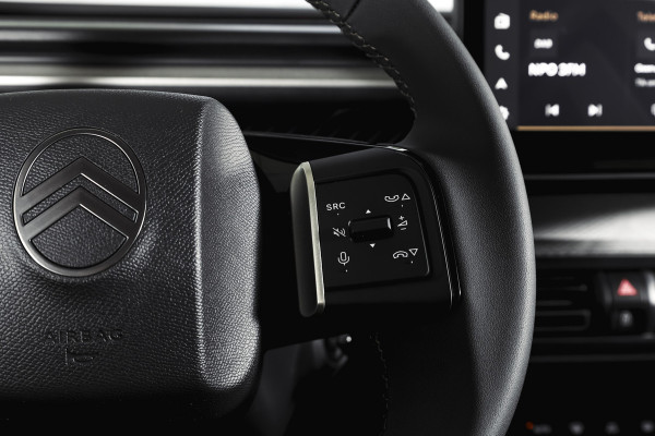 Citroën C3 Aircross 1.2 Hybrid 145PK Max 7p. | Dig. Cockpit | Cruise | PDC | Camera | NAV + App. Connect | ECC | LM 17" | 8645