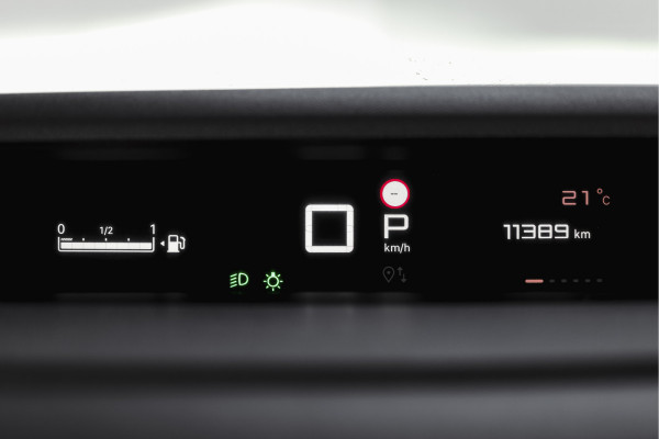 Citroën C3 Aircross 1.2 Hybrid 145PK Max 7p. | Dig. Cockpit | Cruise | PDC | Camera | NAV + App. Connect | ECC | LM 17" | 8693