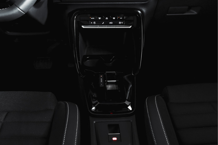 Citroën C3 Aircross 1.2 Hybrid 145PK Max 7p. | Dig. Cockpit | Cruise | PDC | Camera | NAV + App. Connect | ECC | LM 17" | 8693