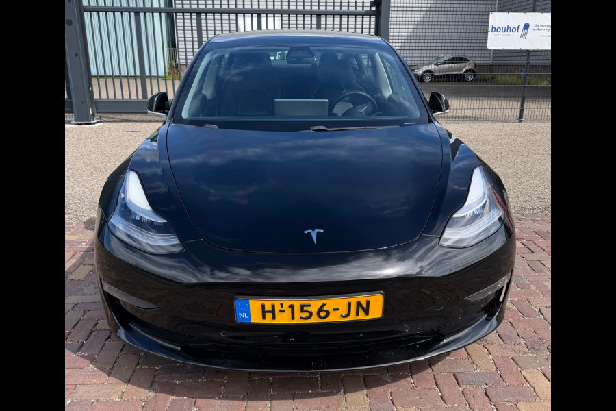 Tesla Model 3 Standard RWD Plus 60 kWh