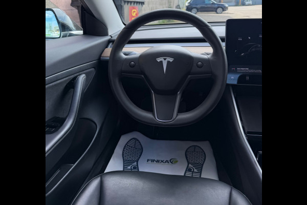 Tesla Model 3 Standard RWD Plus 60 kWh
