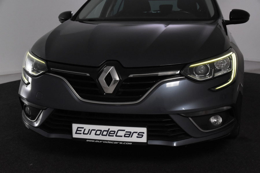 Renault Mégane 1.3 TCe Limited *1ste Eigenaar*Navigatie*Keyless*
