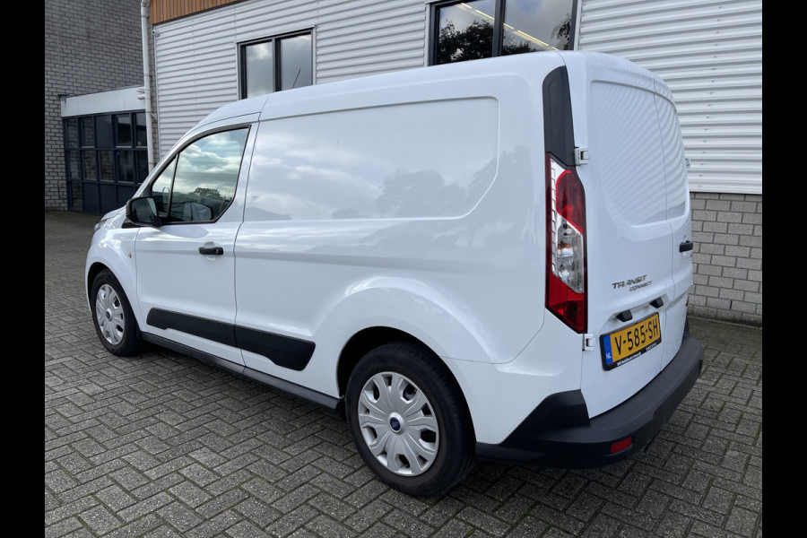 Ford Transit Connect 1.5 EcoBlue L1 Trend / rijklaar € 10.950 ex btw / lease vanaf € 256 / euro 6 diesel / airco / radio mp3 / schuifdeur / 6 versnelligen !
