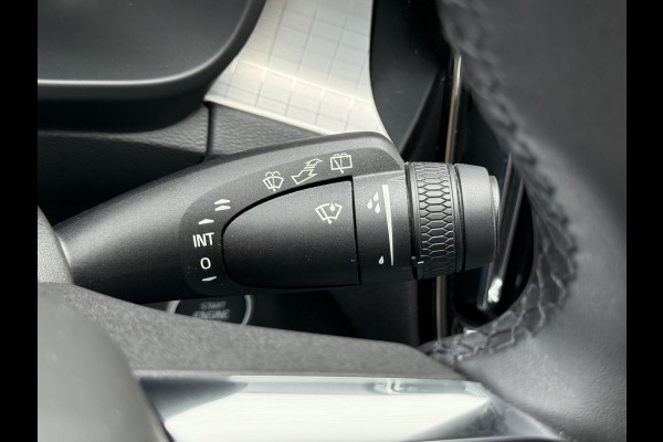 Volvo XC40 1.5 T5 Plug-in hybrid Core Bright | Navi | CarPlay | LED | DAB+ | 18 inch