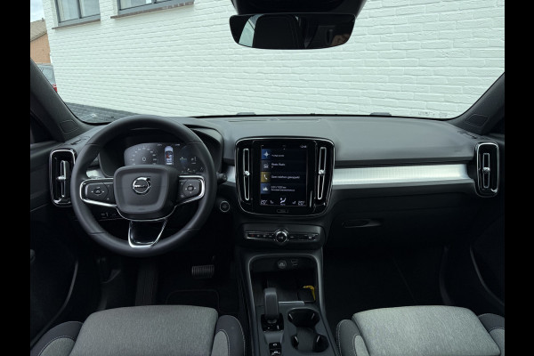 Volvo XC40 1.5 T5 Plug-in hybrid Core Bright | Navi | CarPlay | LED | DAB+ | 18 inch