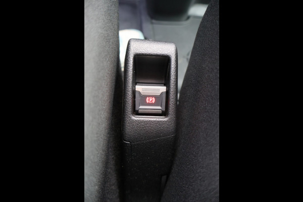 Opel Vivaro 2.0 BlueHDi 145pk L2 Automaat Airco Navigatie Camera