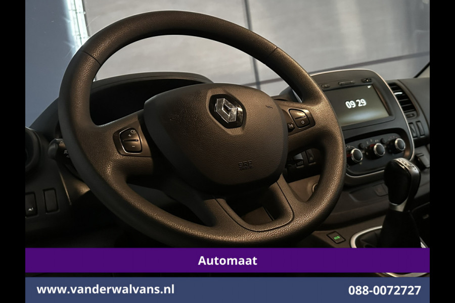 Renault Trafic 2.0 dCi 146pk Automaat L2H1 Inrichting Euro6 Airco | Camera | Navigatie | Cruisecontrol Trekhaak, Parkeersensoren, Stoelverwarming