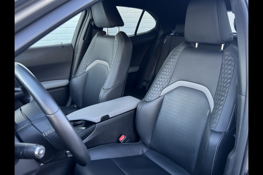Lexus UX 250h Style+ Edition | ACC | Carplay | LED | 18 inch