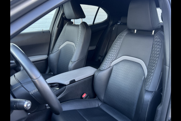 Lexus UX 250h Style+ Edition | ACC | Carplay | LED | 18 inch