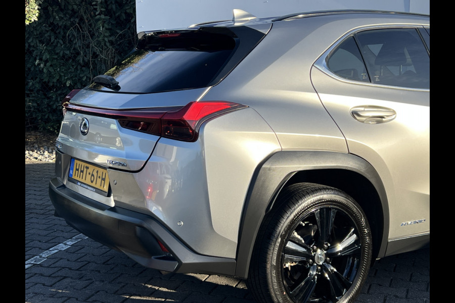 Lexus UX 250h Style+ Edition | ACC | Carplay | LED | 18 inch