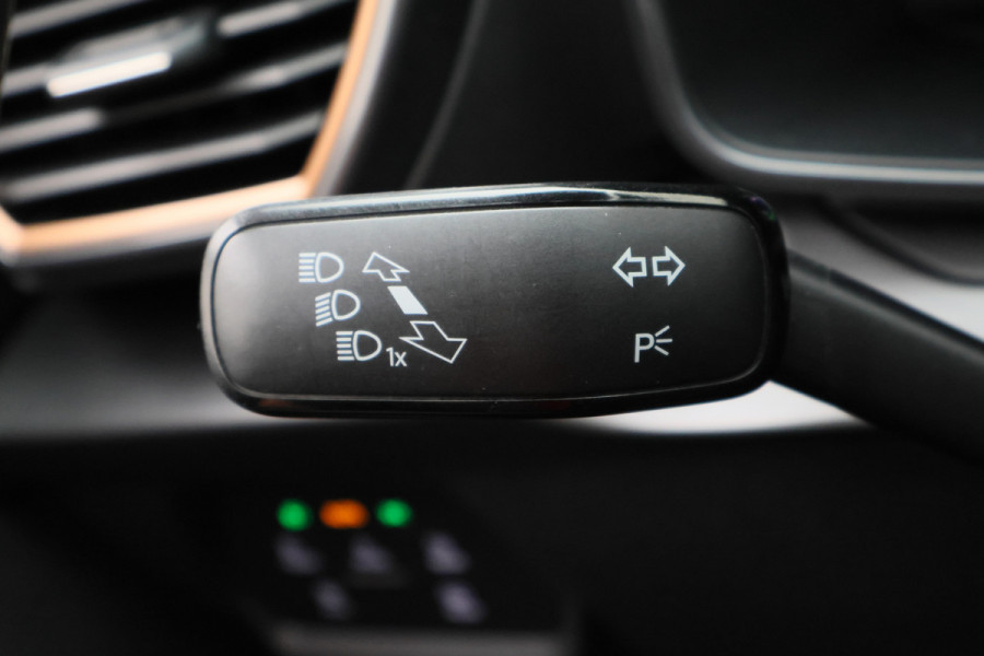 CUPRA Formentor 1.4 e-Hybrid Adrenaline SOH 97%, LED, ACC, Keyless, Navigatie, 19", PDC
