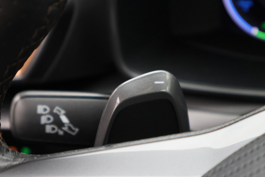 CUPRA Formentor 1.4 e-Hybrid Adrenaline SOH 97%, LED, ACC, Keyless, Navigatie, 19", PDC