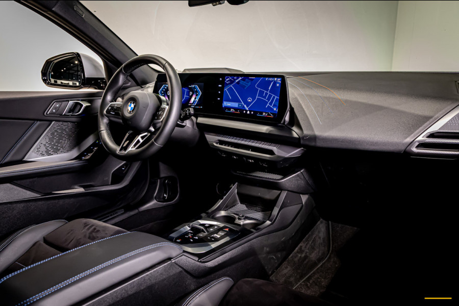 BMW 1-serie 120 M Sport Pro|HUD|Comfort|Cam|Shadow Line|BTW