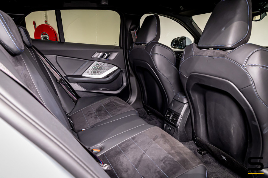 BMW 1-serie 120 M Sport Pro|HUD|Comfort|Cam|Shadow Line|BTW