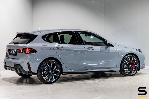 BMW 1-serie 120 M Sport Pro|HUD|Comfort|Cam|Shadow Line|BTW