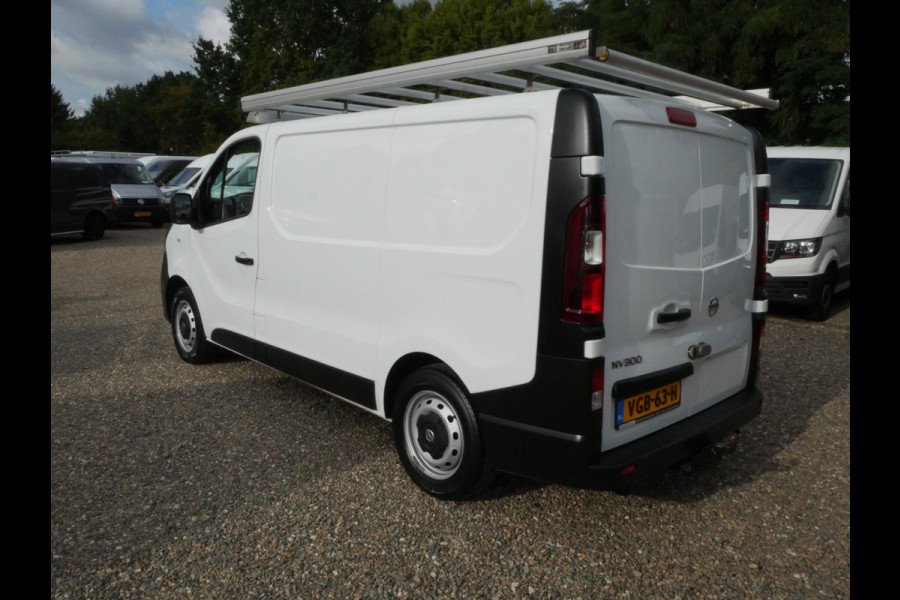 Nissan NV300 2.0 dCi 120PK L1H1 Airco Imperiaal Trekhaak