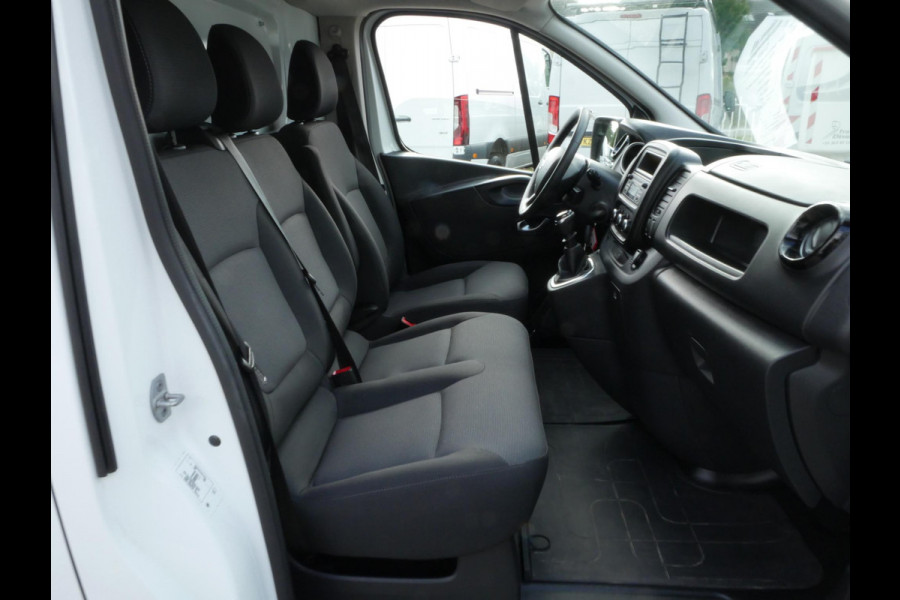 Nissan NV300 2.0 dCi 120PK L1H1 Airco Imperiaal Trekhaak