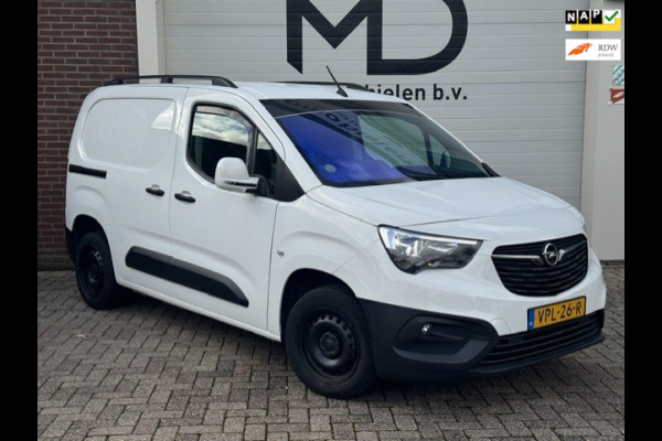 Opel Combo 1.5D L1H1 Edition + / Marge - Cruise - Navi - PDC