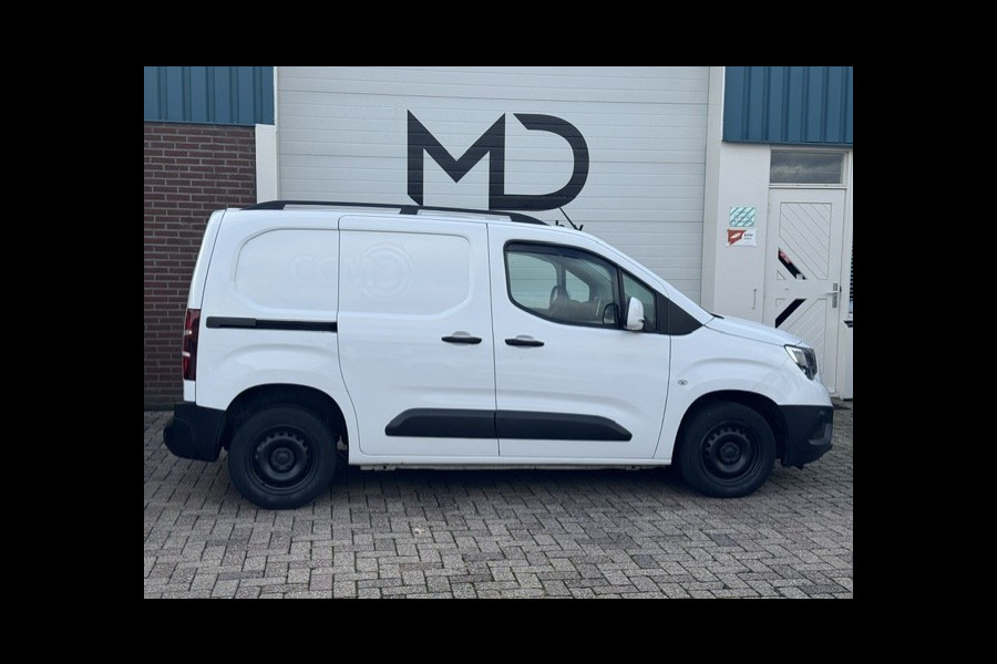 Opel Combo 1.5D L1H1 Edition + / Marge - Cruise - Navi - PDC