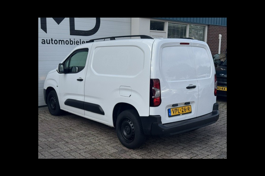 Opel Combo 1.5D L1H1 Edition + / Marge - Cruise - Navi - PDC