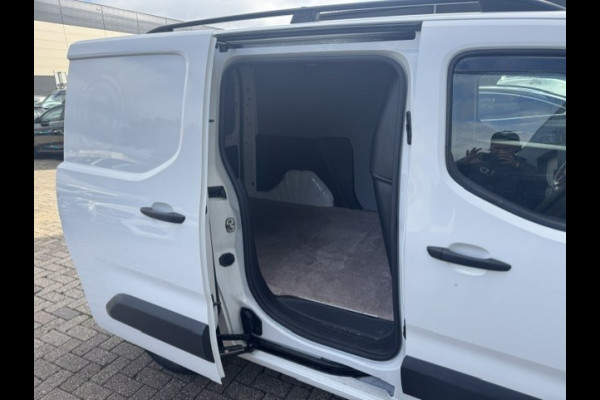 Opel Combo 1.5D L1H1 Edition + / Marge - Cruise - Navi - PDC