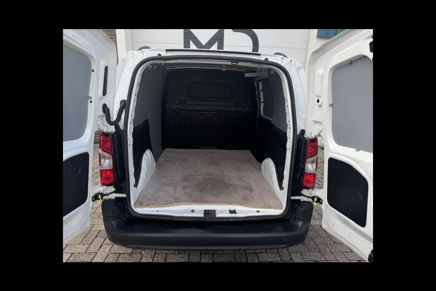 Opel Combo 1.5D L1H1 Edition + / Marge - Cruise - Navi - PDC