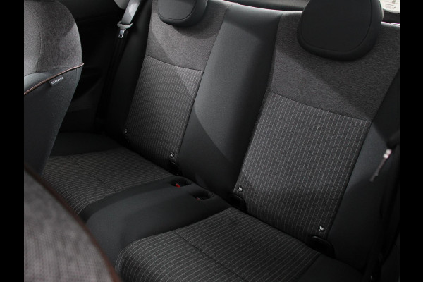 Fiat 500E Icon 42 kWh Automaat Climate control Cruise control Achteruitrijcamera Navigatie Apple Carplay/ Android Auto Keyless