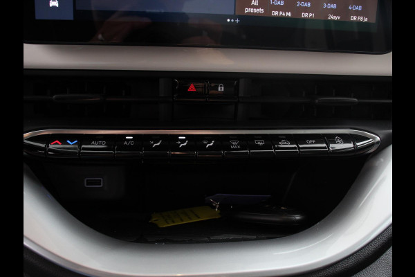 Fiat 500E Icon 42 kWh Automaat Climate control Cruise control Achteruitrijcamera Navigatie Apple Carplay/ Android Auto Keyless