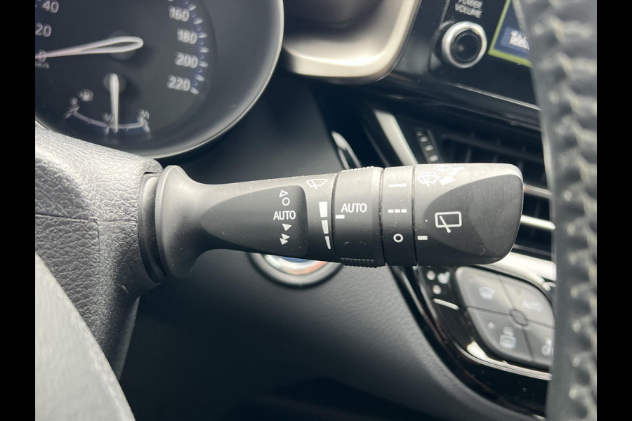 Toyota C-HR 2.0 Hybrid Launch Edition | Eerste eigenaar, JBL, 18 inch, Parkeersensoren, Dodehoekherkenning, Stoelverwarming, Leer