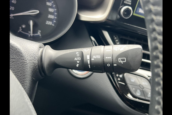 Toyota C-HR 2.0 Hybrid Launch Edition | Eerste eigenaar, JBL, 18 inch, Parkeersensoren, Dodehoekherkenning, Stoelverwarming, Leer