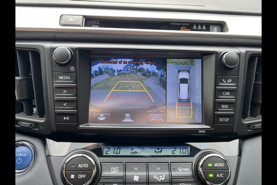 Toyota RAV4 2.5 Hybrid AWD Executive | Leer, Geheugenfunctie, 360 camera, Stoel + Stuurverwarming, Dodehoekherkenning, 1.650KG Trekgewicht
