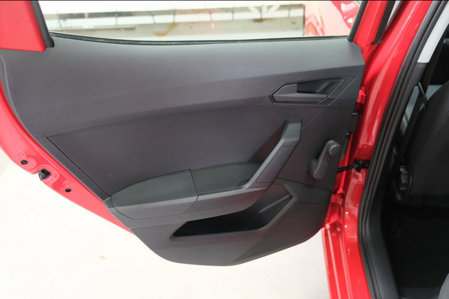 Seat Ibiza 1.0 TSI Style - N.A.P. Airco, Cruise, Virtueel display, Carplay.
