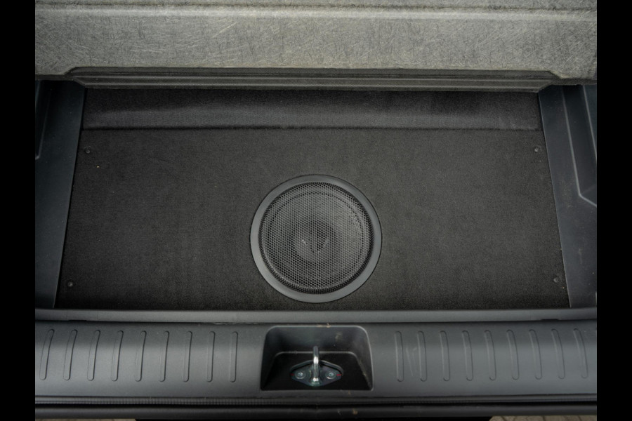 Kia Ev6 GT-Line Business Edition 84 kWh Speciale uitvoering | 21 inch GT velgen | Hifi upgrade met Subwoofer | Gele remklauwen | Stoel verwarming l Elektrische kofferklep | GT pakket | LED | Keyless | 20 inch LMV