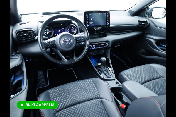 Toyota Yaris 1.5 Hybrid Launch Edition | Stoel- stuurverwarming | Trekhaak | HUD | Camera | Adaptive cruise Apple Carplay/Android Auto, Privacy glas, Keyless