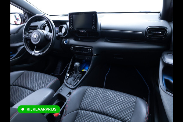 Toyota Yaris 1.5 Hybrid Launch Edition | Stoel- stuurverwarming | Trekhaak | HUD | Camera | Adaptive cruise Apple Carplay/Android Auto, Privacy glas, Keyless