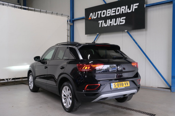 Volkswagen T-Roc 1.0 TSI Life Business - N.A.P. Airco, Cruise, Virtueel display, Carplay, Navi, PDC.