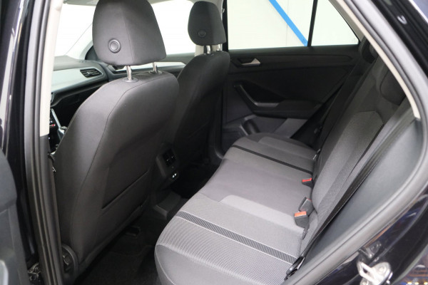 Volkswagen T-Roc 1.0 TSI Life Business - N.A.P. Airco, Cruise, Virtueel display, Carplay, Navi, PDC.