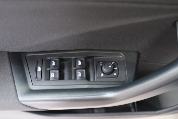 Volkswagen T-Roc 1.0 TSI Life Business - N.A.P. Airco, Cruise, Virtueel display, Carplay, Navi, PDC.